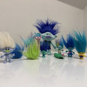 Trolls BUNDLED LOT Of  11 Hasbro / DreamWorks Troll Dolls Doll Branch 2015